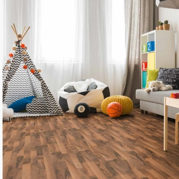 Parchet laminat Superior AC3 8 mm Nuc ton inchis D1440