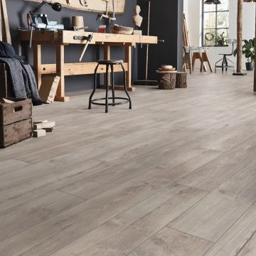 Parchet laminat Kronotex Exquisit  8 mm Stejar ton mediu D3241