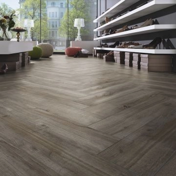 Parchet laminat My Floor Castle 10 mm Stejar ton inchis MH1004