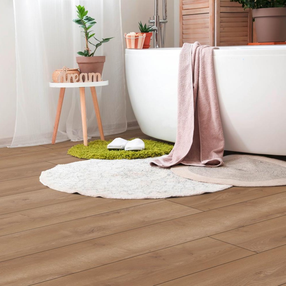 Parchet laminat stejar 14 mm Swiss Krono Fourteen Solid ton inchis D41612