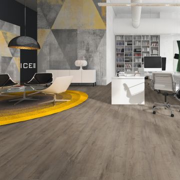 Parchet laminat stejar Superior Advanced Plus 8 mm ton inchis D4619