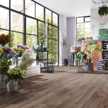 Parchet laminat Kronotex Mammut 12 mm Stejar ton inchis D4791