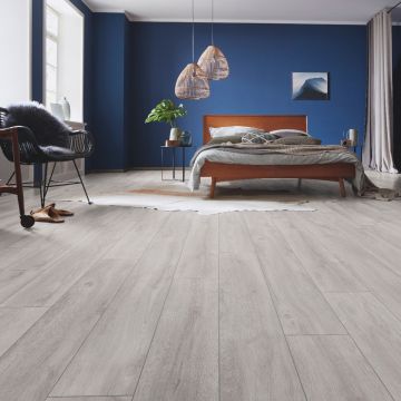 Parchet laminat stejar deschis Superior Advanced 8 mm ton deschis D4956