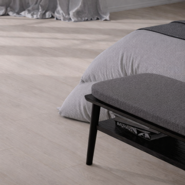 Parchet SPC Bigger5 Grizzly / N.America  5.5 mm Stejar ton mediu RENACG003