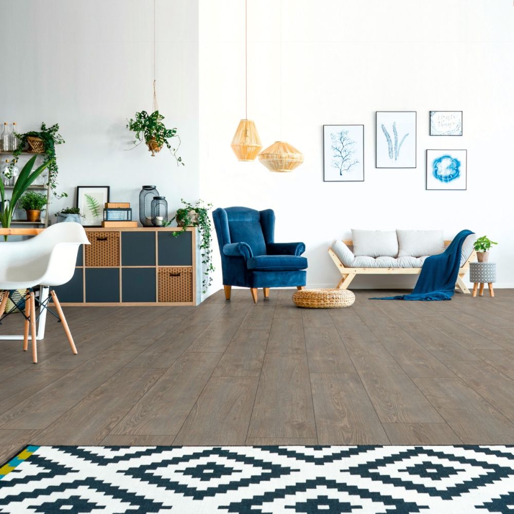 Parchet laminat Kronotex Exquisit Plus 8 mm Stejar ton inchis D40532