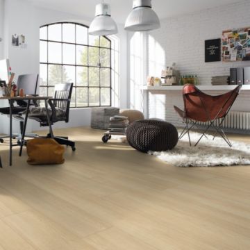 Parchet laminat Superior Advanced Plus 8 mm Stejar ton deschis D90152