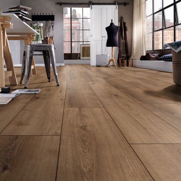 Parchet laminat Kronotex Exquisit Plus 8 mm Stejar ton inchis D6019