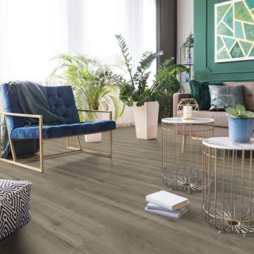 Parchet laminat Rooms Suite 8 mm Stejar ton inchis RV825