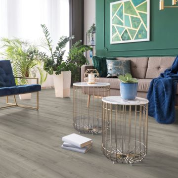 Parchet laminat Rooms Suite 8 mm Stejar ton mediu RV820