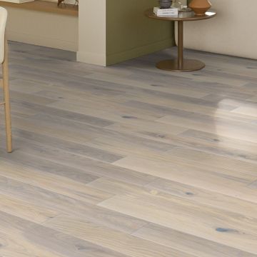 Parchet lemn triplustratificat Tarkett Tango Classic stejar Bright ton deschis